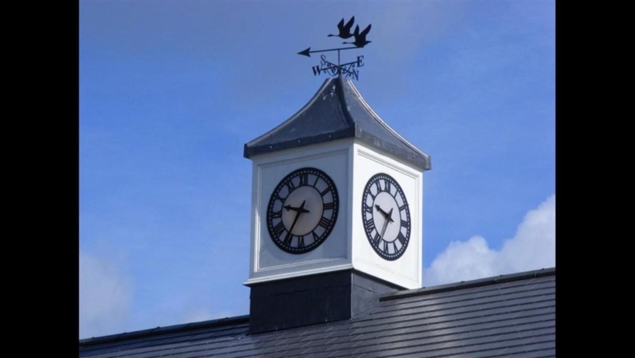 Luxury Cottage Clocktower Royal Hillsborough Moira  Exteriör bild